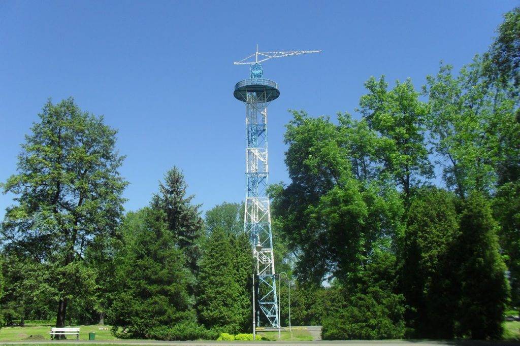 Wieża spadochronowa i park w Katowicach