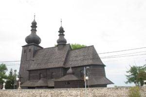 Drewniany kościół w Paniowach
