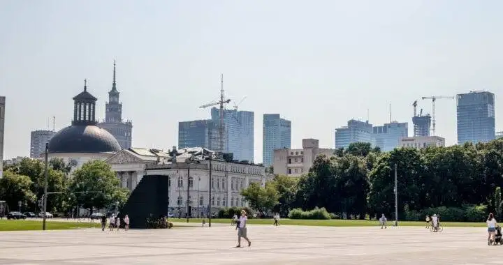 Plac Józefa Piłsudskiego w Warszawie