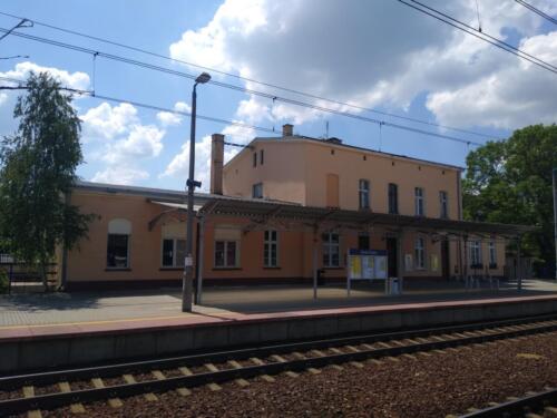 stacjakolejowasrodaslaska